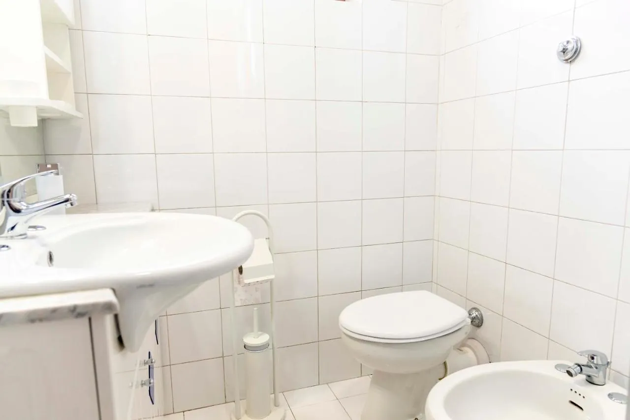 Amazing Penthouse Roma Eur Apartment